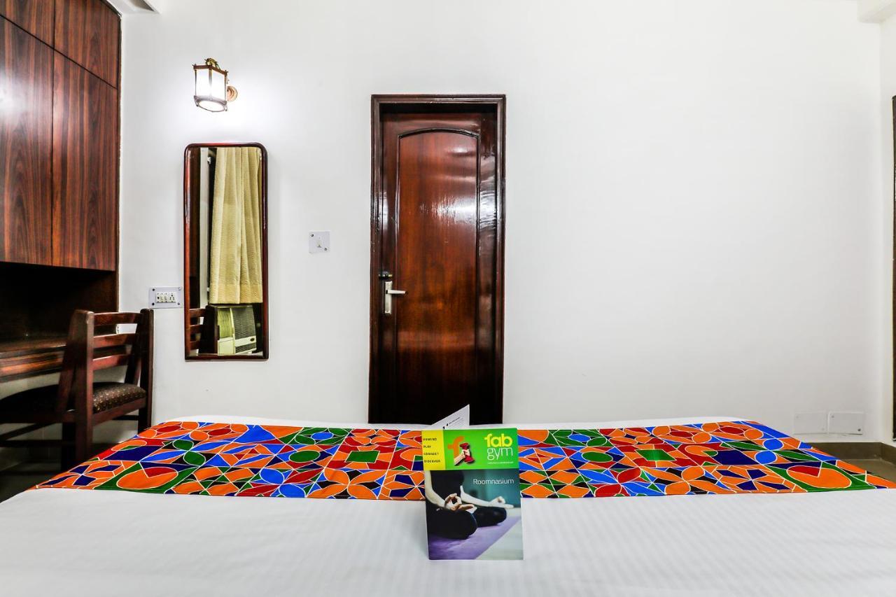 Fabexpress Hemkunt Mansion Hotel Noida Exterior photo